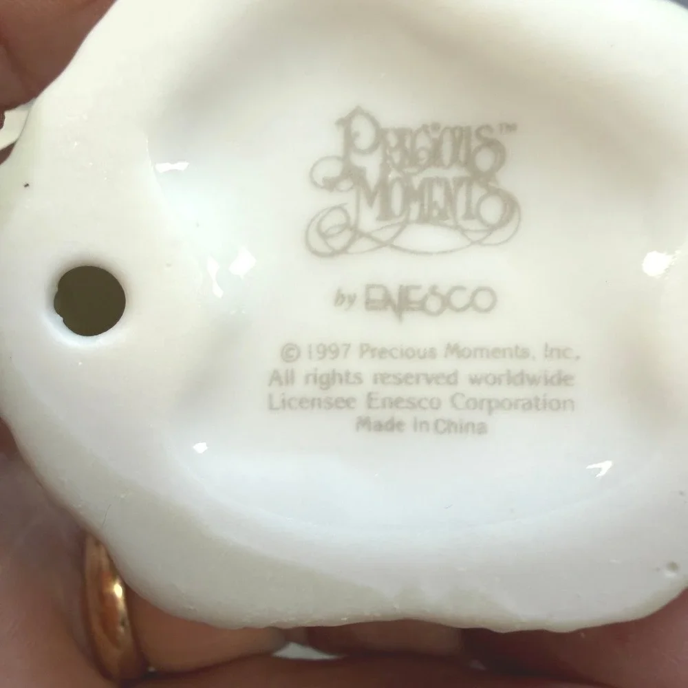 Precious Moments Avon 1997 Holy Family Porcelain Ornament Gold Trim Angels